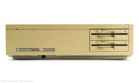 Commodore PC 10-II.webp