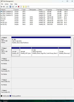 Disk Management E Missing.jpg