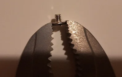 ViseGrip screw extractor.webp ViseGrip screw extractor.webp