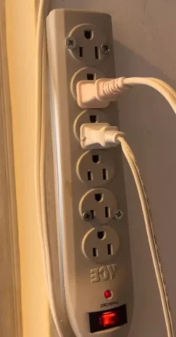 powerstrip.webp