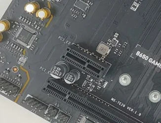PCIe x1.webp PCIe x1.webp
