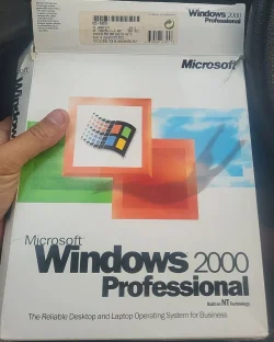 Windows 2000.webp Windows 2000.webp