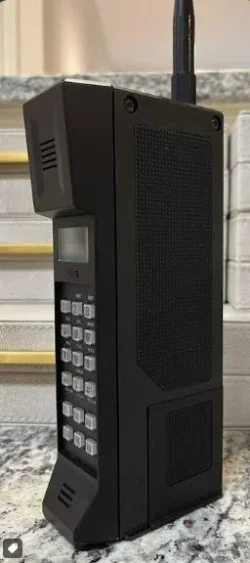 phone.webp phone.webp