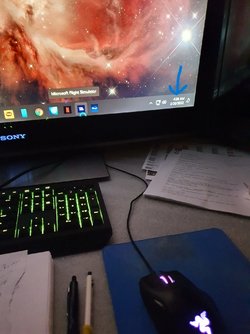 Taskbar2.jpg