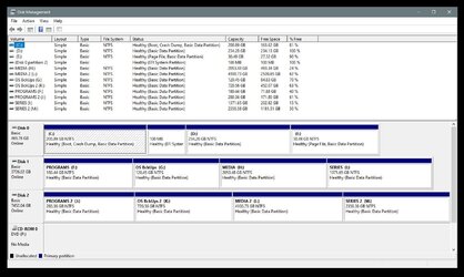 000000 Disk Management.jpg