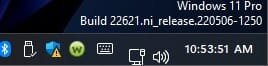 Windows 11 misalignment of icons in tray.jpg