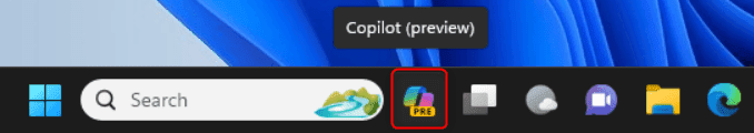 Copilot_button_on_taskbar.png