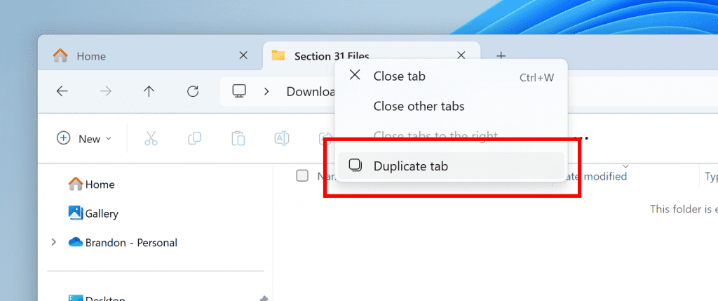 Option to duplicate tab when right-clicking on a tab in File Explorer highlighted in a red square.