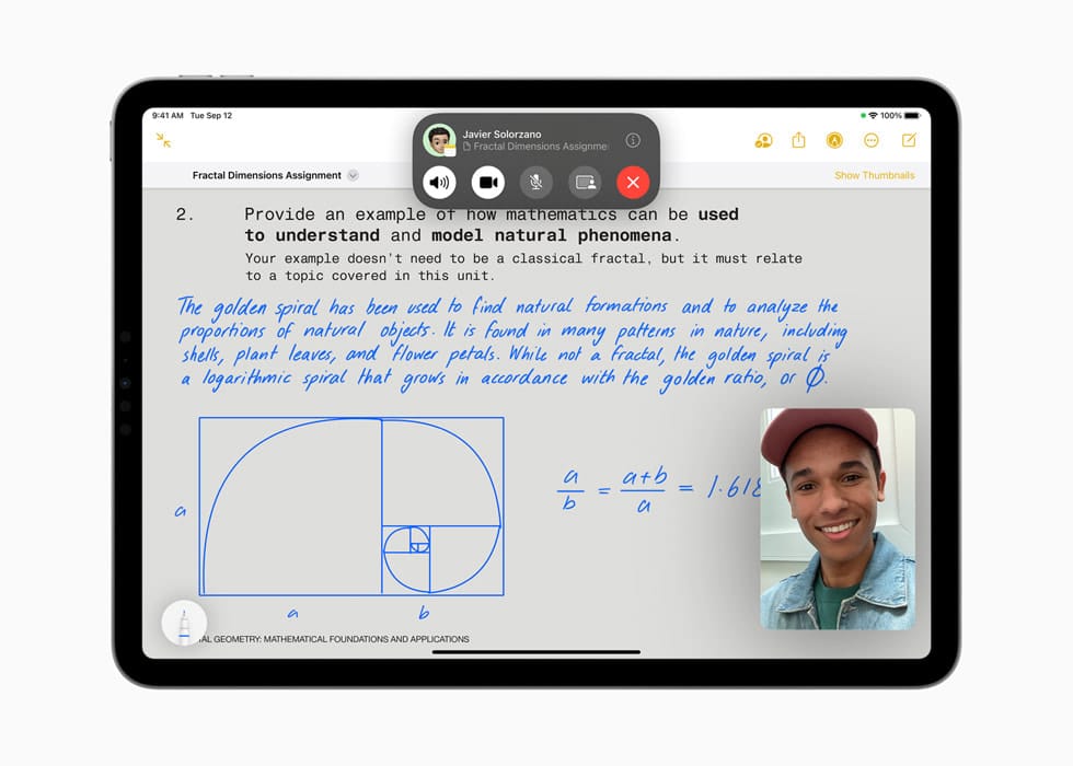 Collaborating on FaceTime in Notes is shown on the 11-inch iPad Pro.